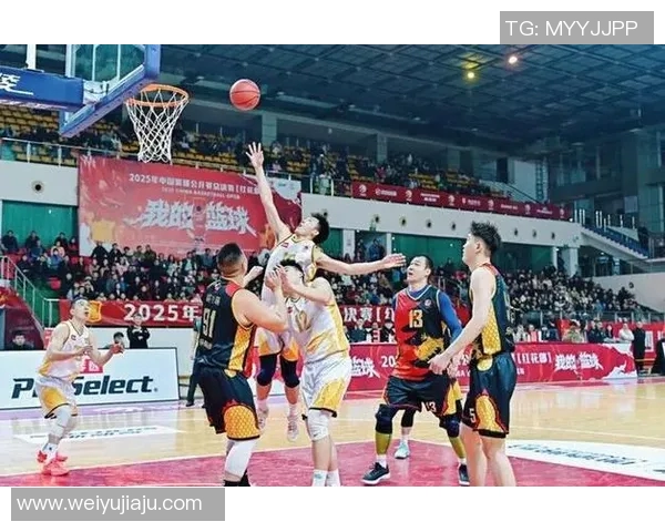 2019年CBA四川队与新疆队激战回顾精彩瞬间与赛场亮点分析